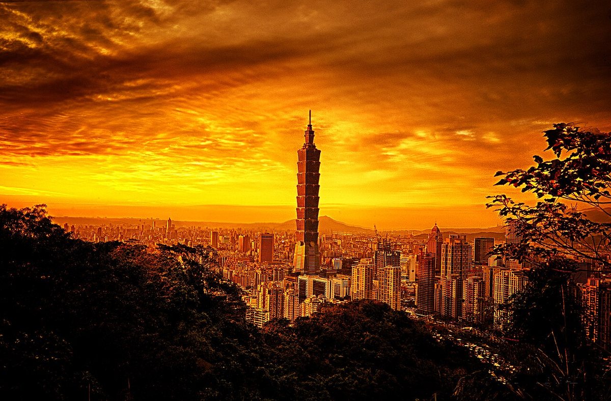 The Taipei city skyline with Taipei 101 above surrounding buildings, Taiwan